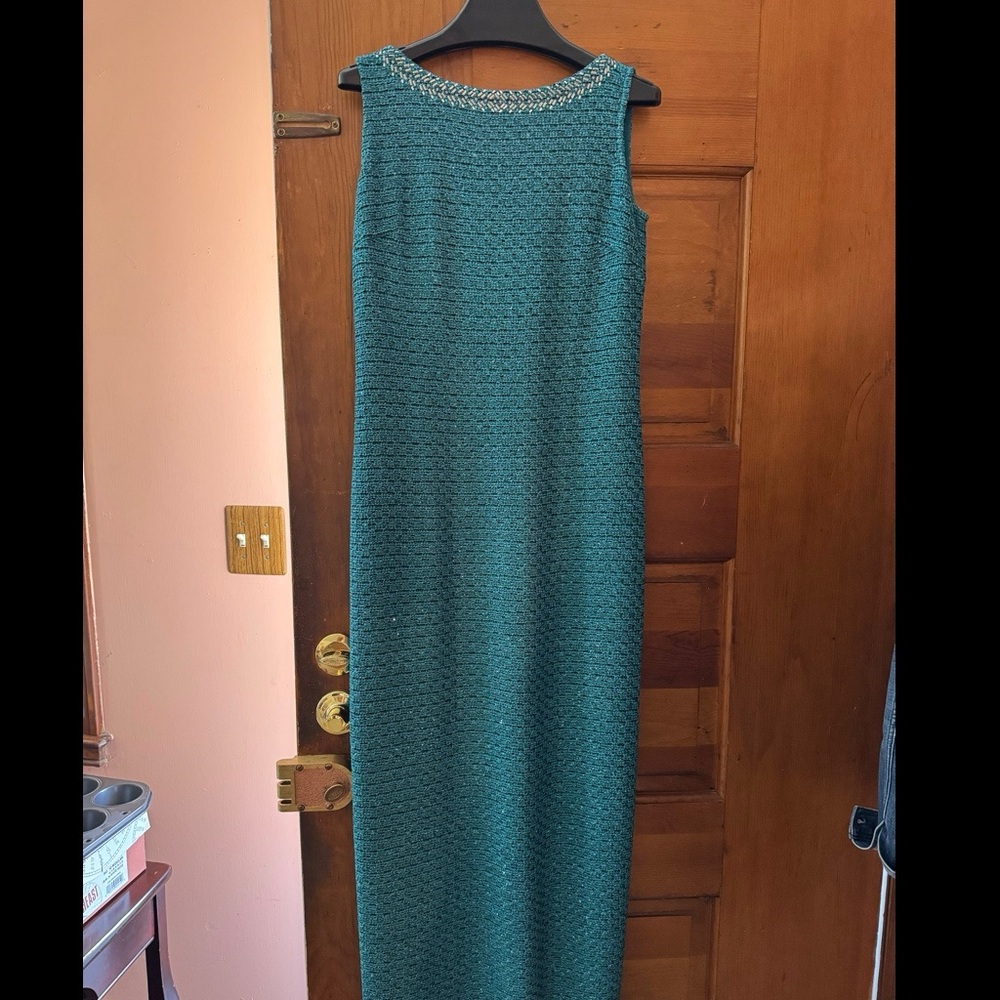 Elegant Teal St. John Sleeveless Dress
